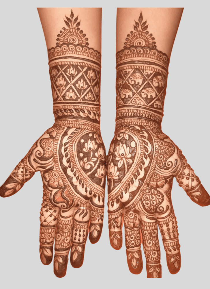 Enthralling Bride And Groom Henna Design