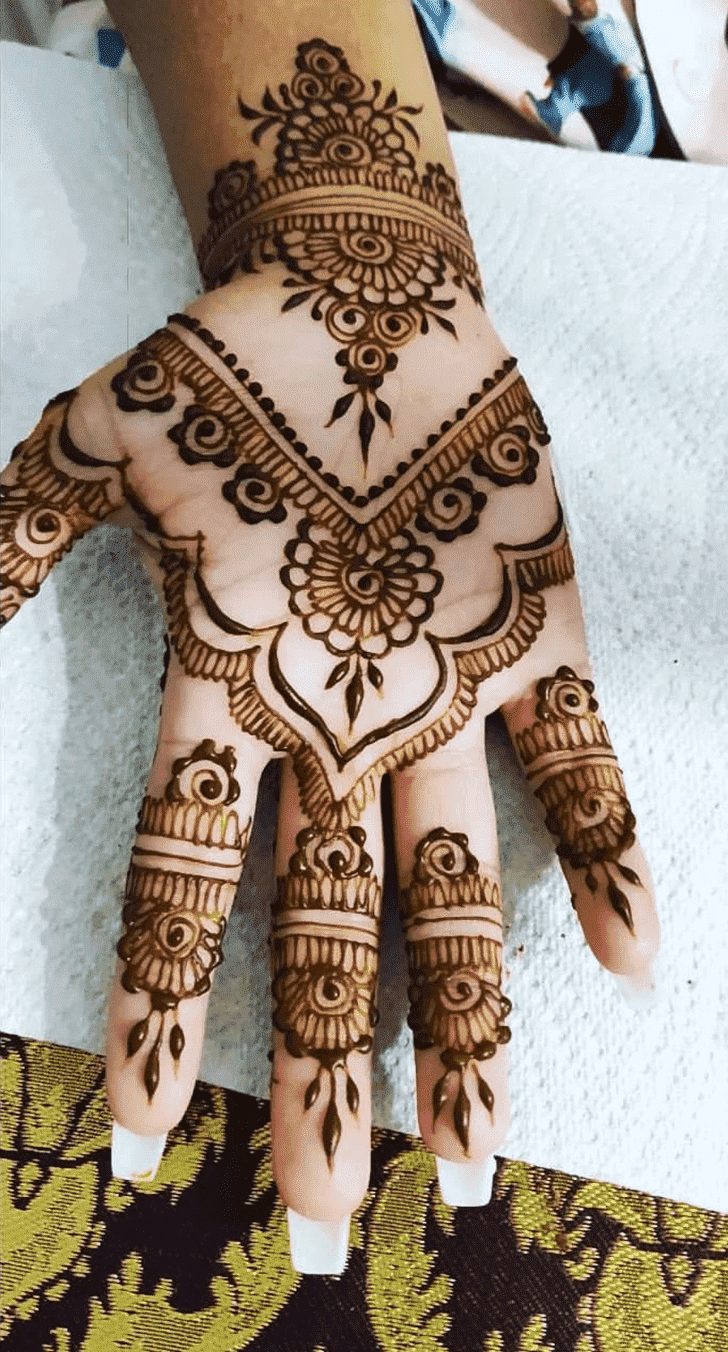 Elegant Canada Henna Design