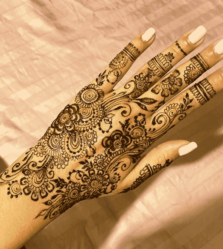 Splendid Canada Henna Design