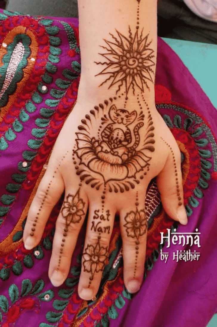 Wonderful Cat Mehndi Design