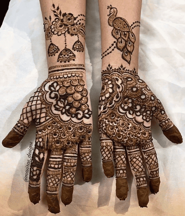 Lovely Chennai Mehndi Design