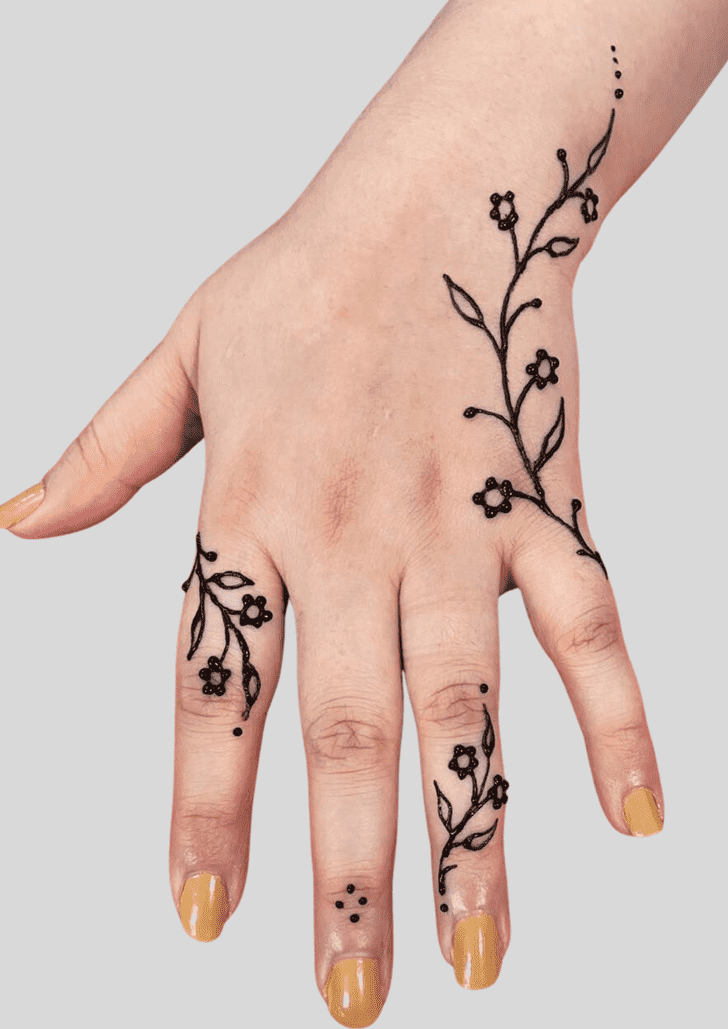 Delicate Chile Henna Design