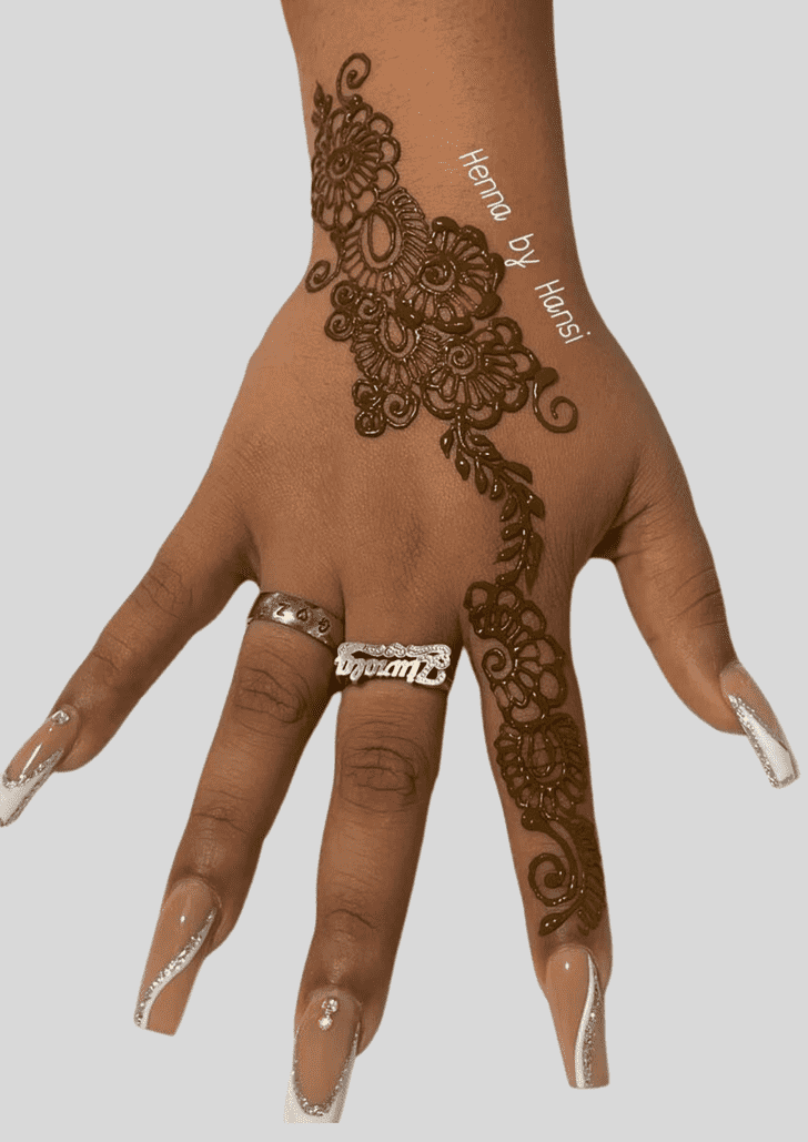 Delightful Chile Henna Design