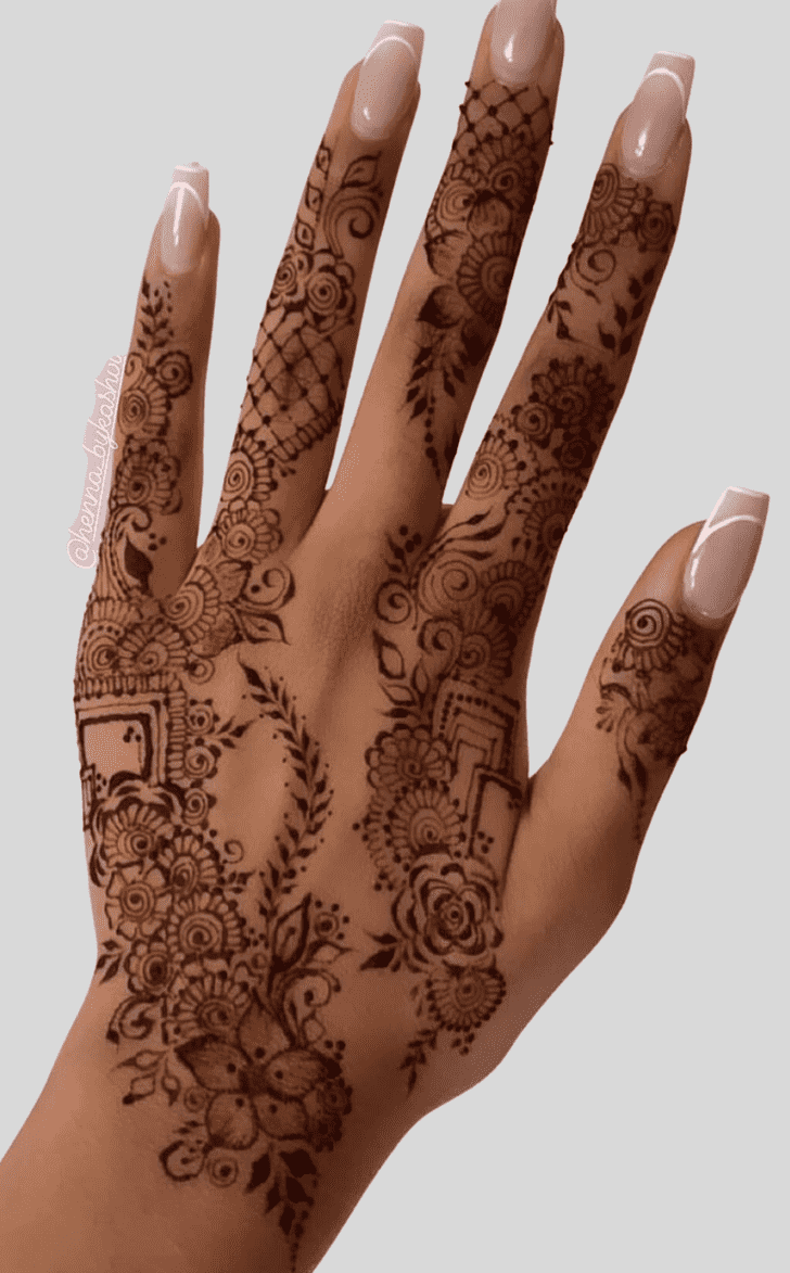 Pretty Chile Henna Design