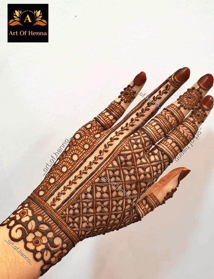 Resplendent China Henna Design