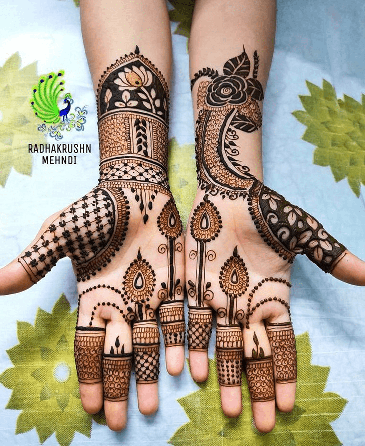 Alluring Chittagong Henna Design