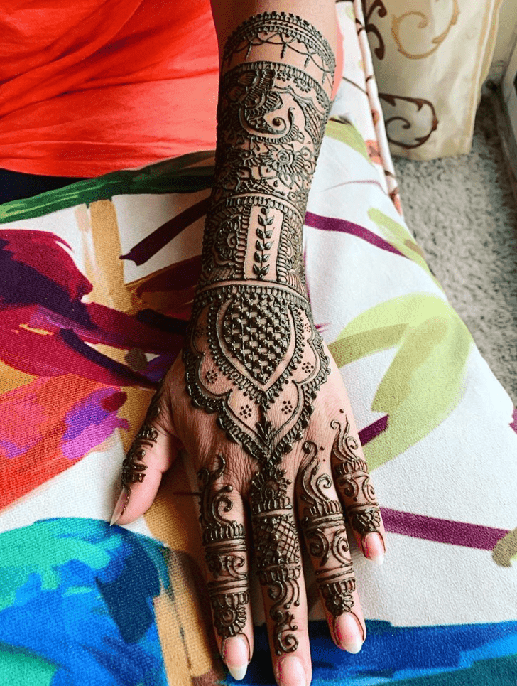 Delicate Chittagong Henna Design