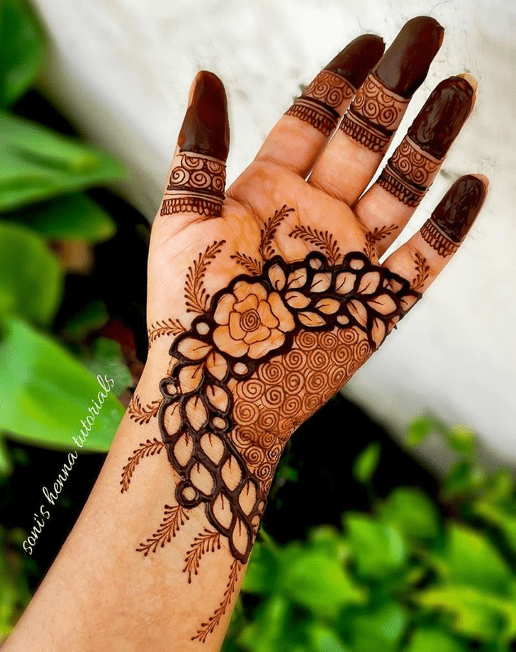 Fair Chittagong Henna Design