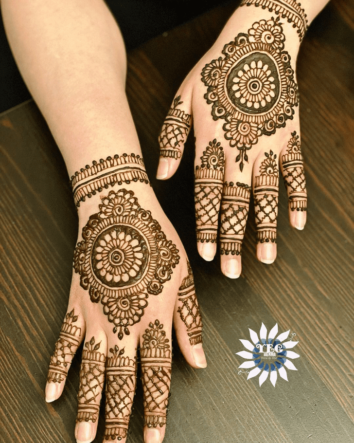 Resplendent Chittagong Henna Design