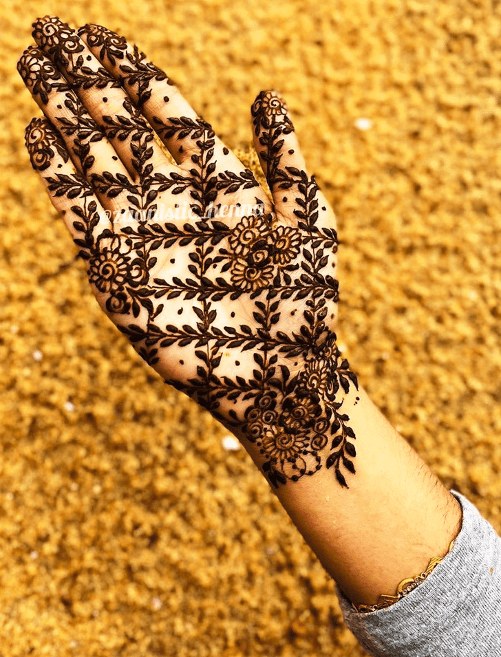 Slightly Chittagong Henna Design