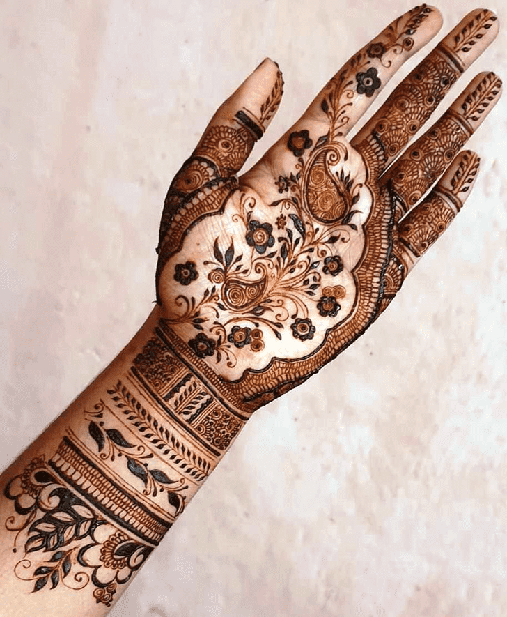 Splendid Chittagong Henna Design