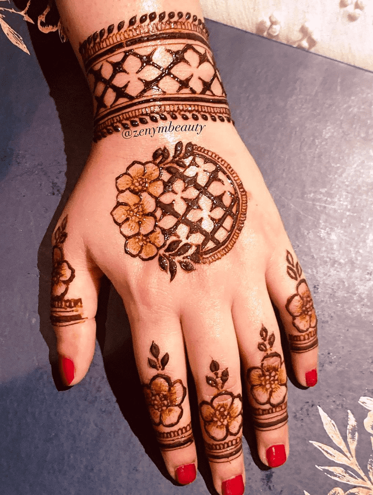 Wonderful Chittagong Mehndi Design