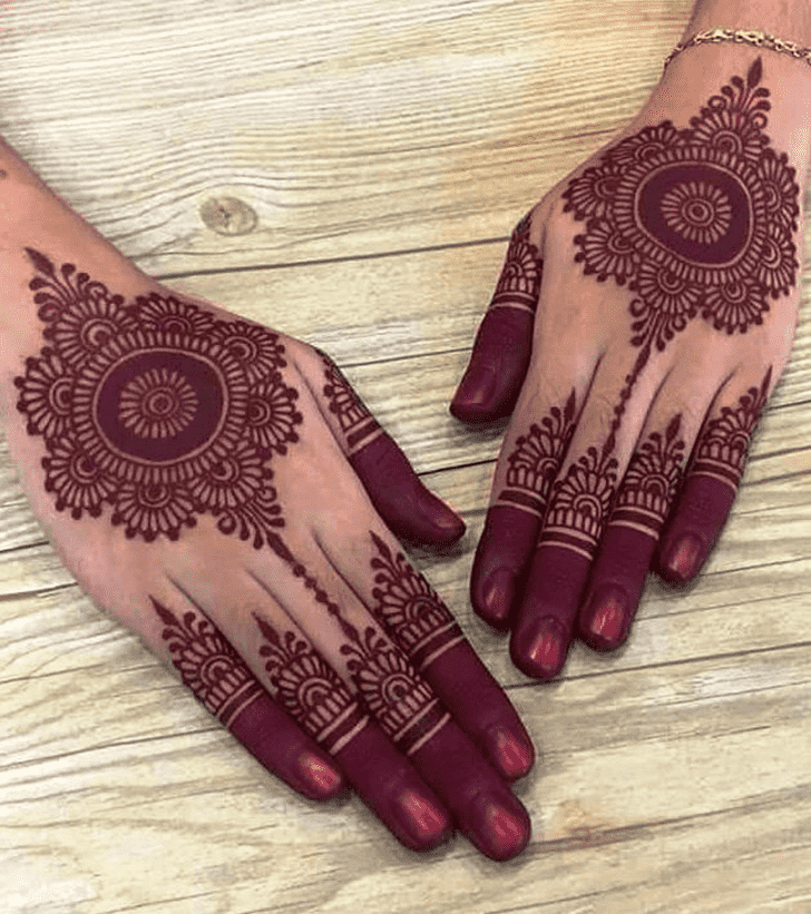 Fair Circle Henna Design