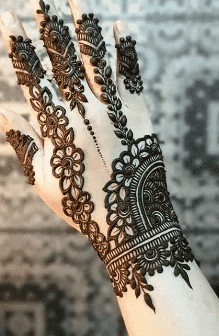 Fair Coloured Henna Design