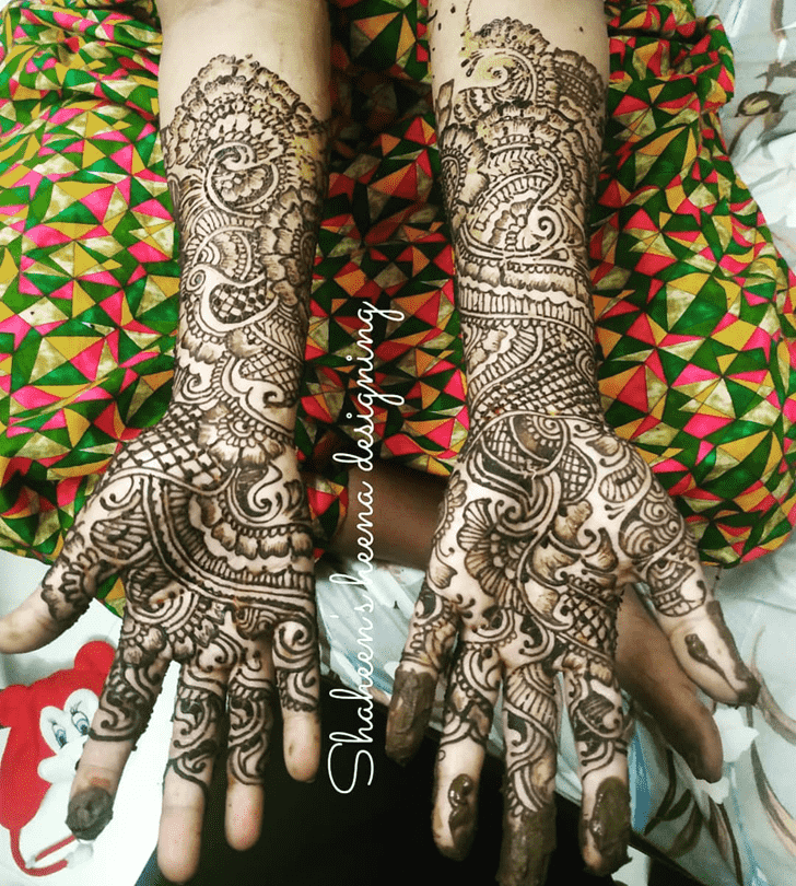 Splendid Comilla Henna Design