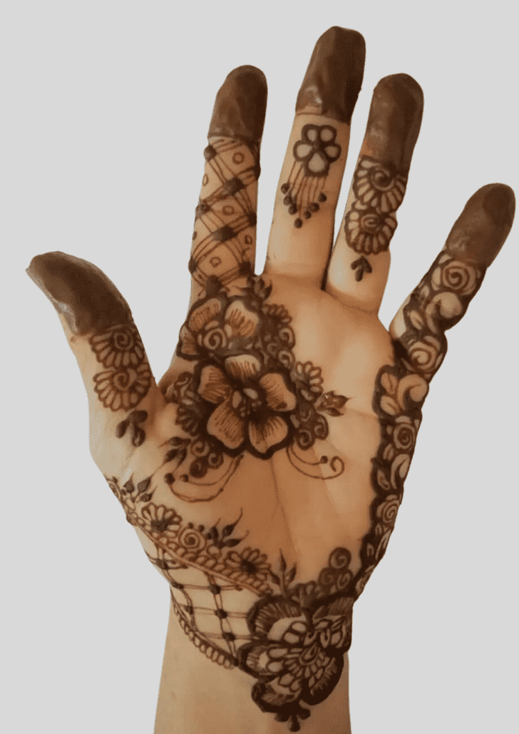 Graceful Cuba Henna Design