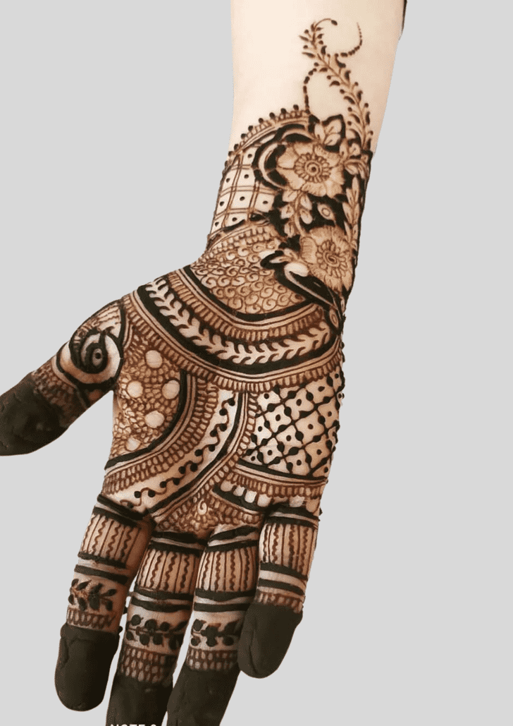 Refined Cuba Henna Design