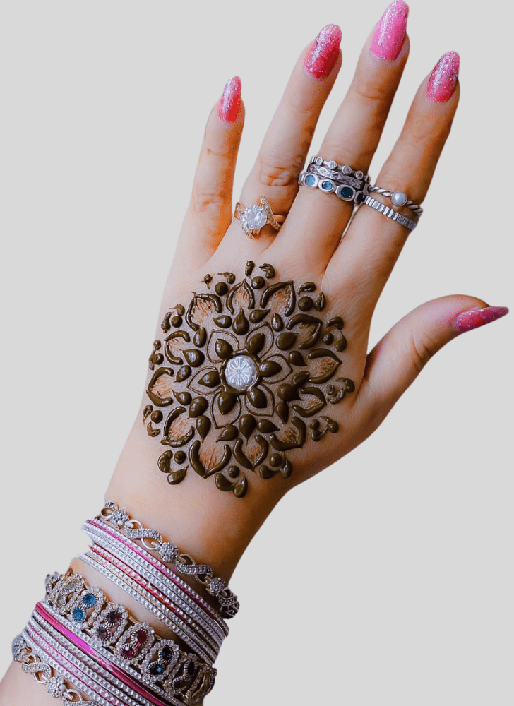 Beauteous Cultural Henna Design