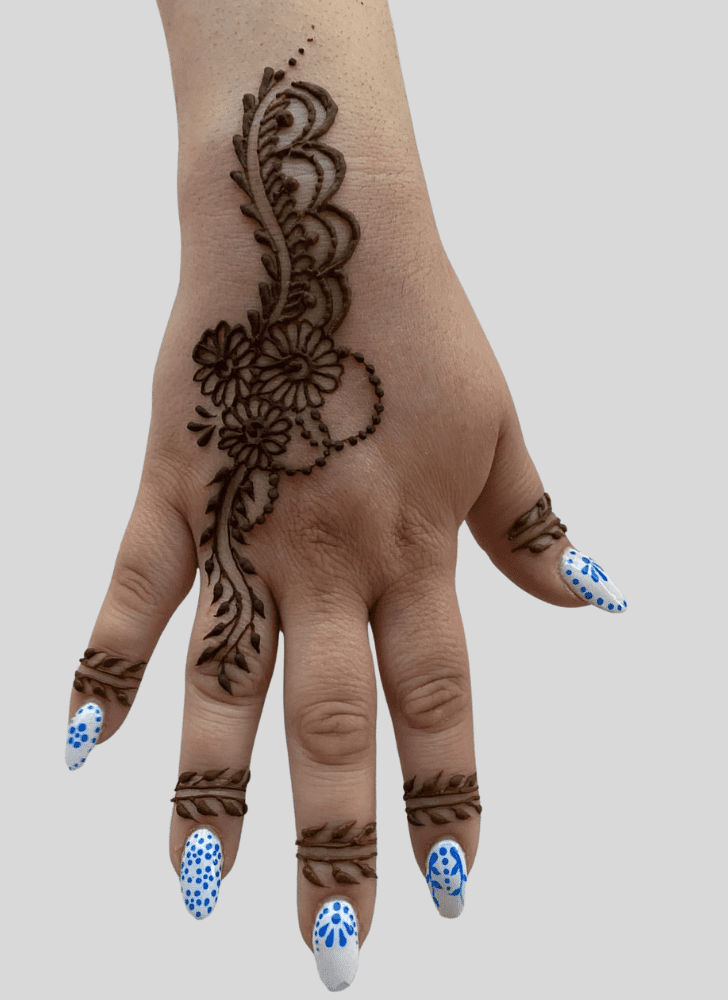 Delicate Cultural Henna Design