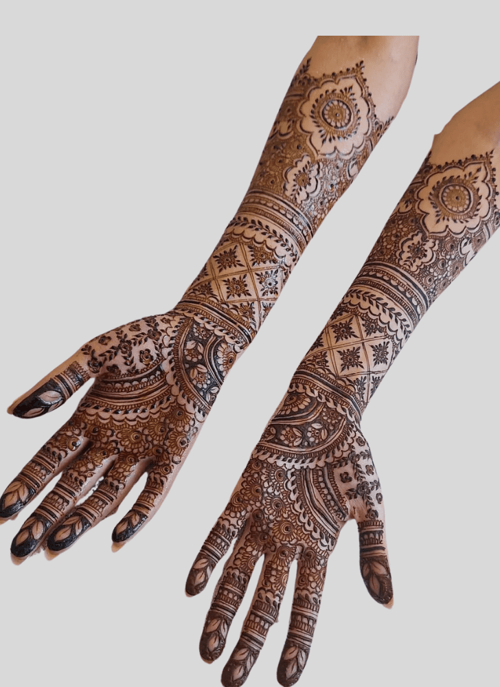 Shapely Cultural Henna Design