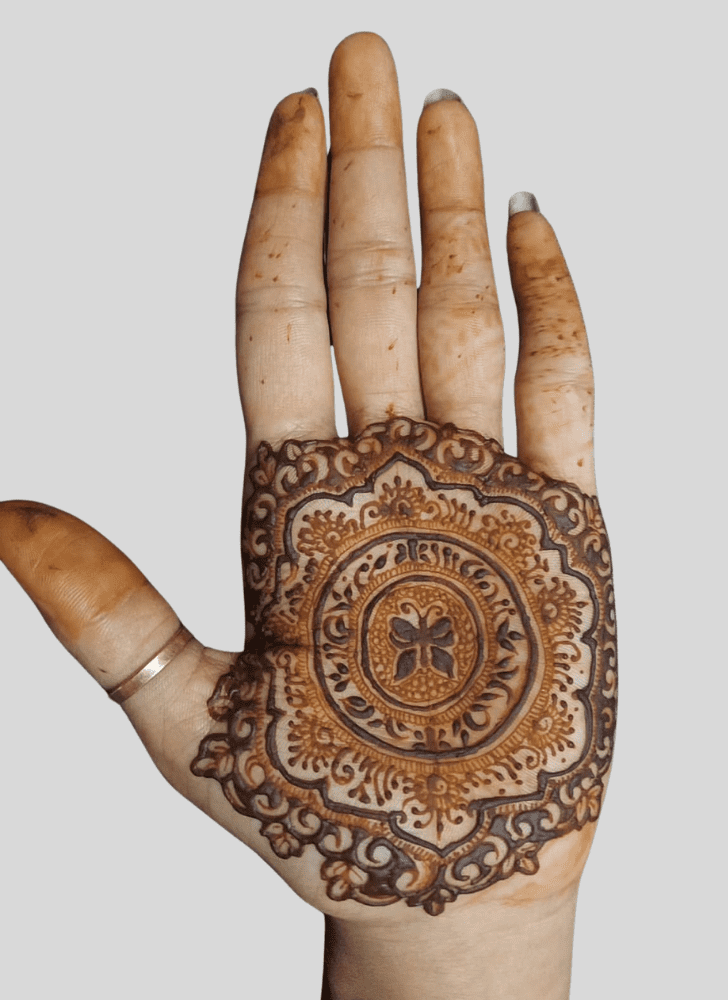 Mesmeric Cute Henna design