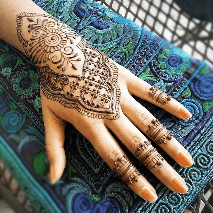 Classy Cute Henna design