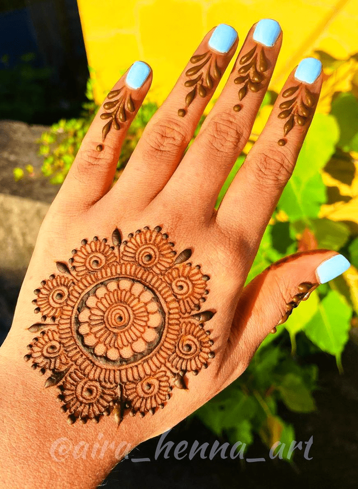 Fascinating Dalhousie Henna Design