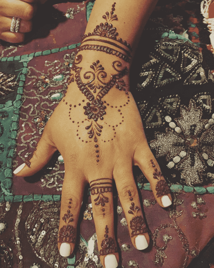 Adorable Dallas Henna Design