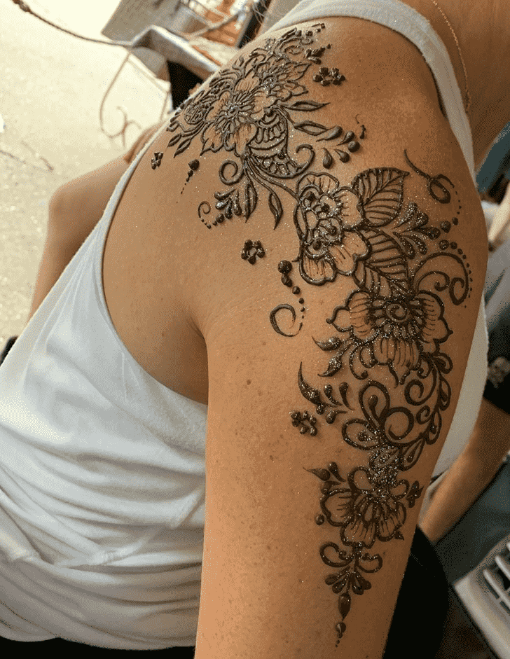 Exquisite Dallas Henna Design