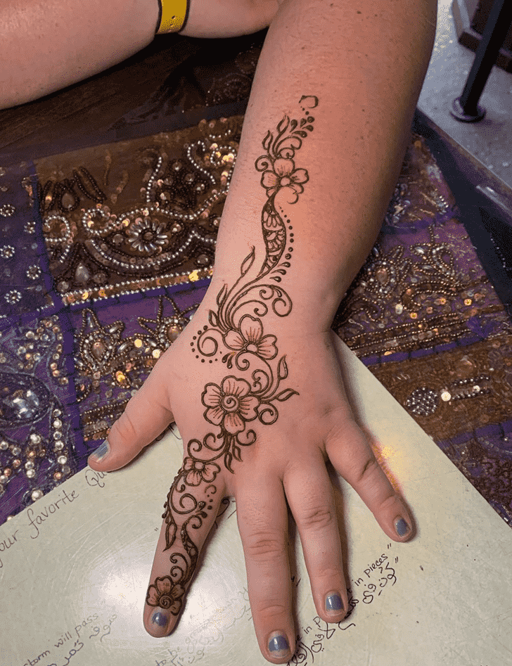 Fair Dallas Henna Design