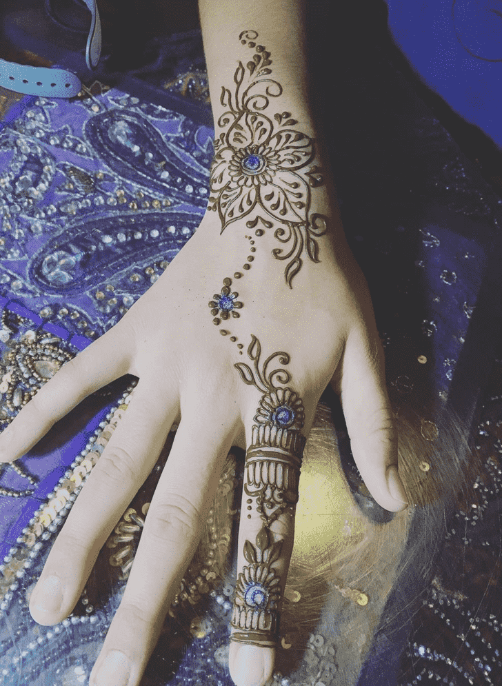 Grand Dallas Henna Design