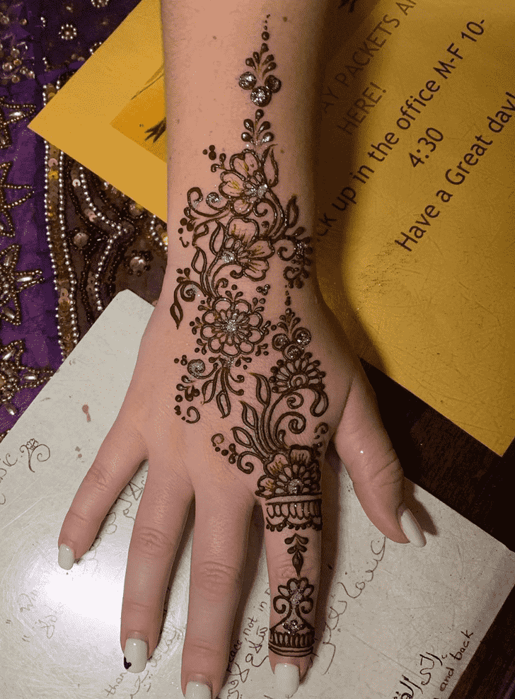 Magnificent Dallas Henna Design