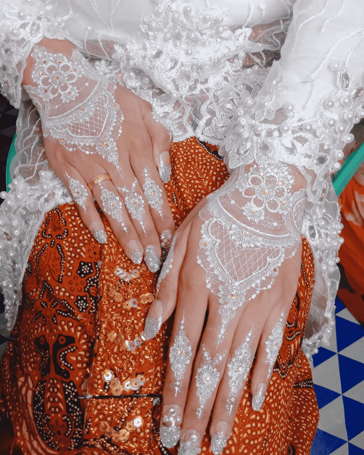 Refined Dallas Henna Design