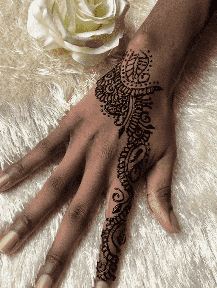 Dazzling Denver Henna Design