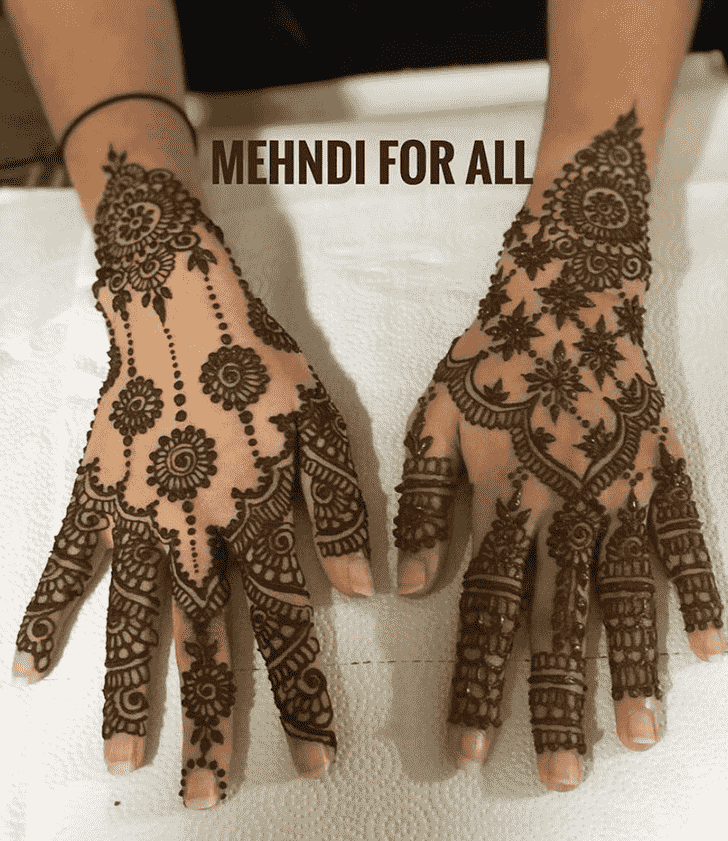 Shapely Denver Henna Design