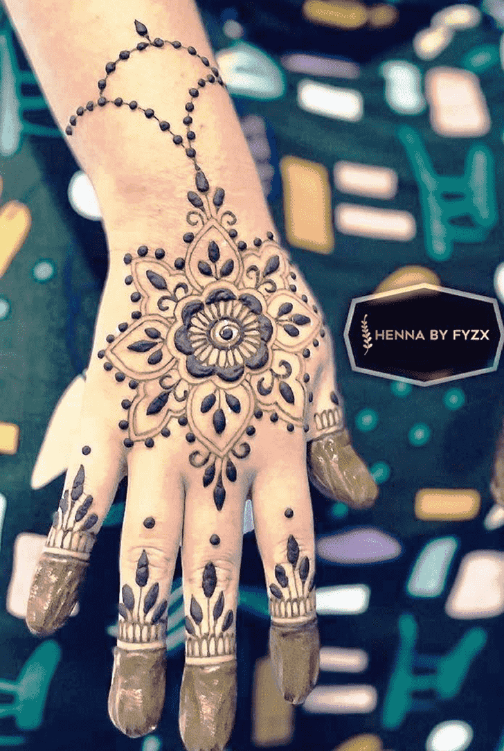 Magnetic Designer Henna Design