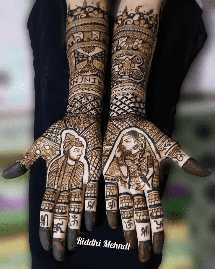 Classy Dhaka Henna Design