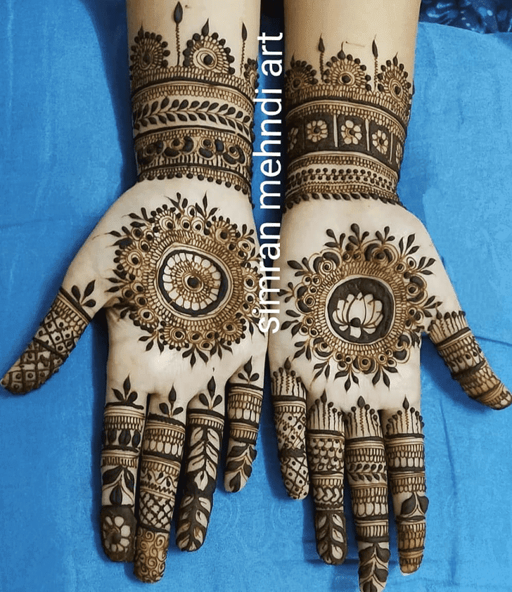 Fetching Dhaka Henna Design