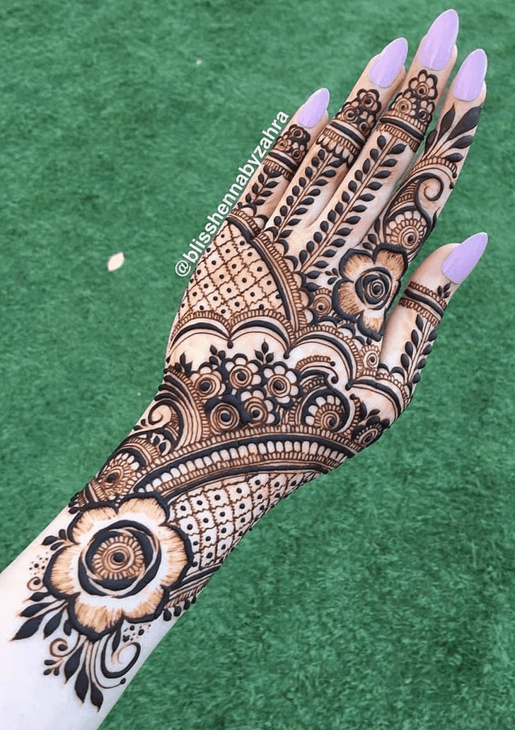 Wonderful Dhaka Mehndi Design