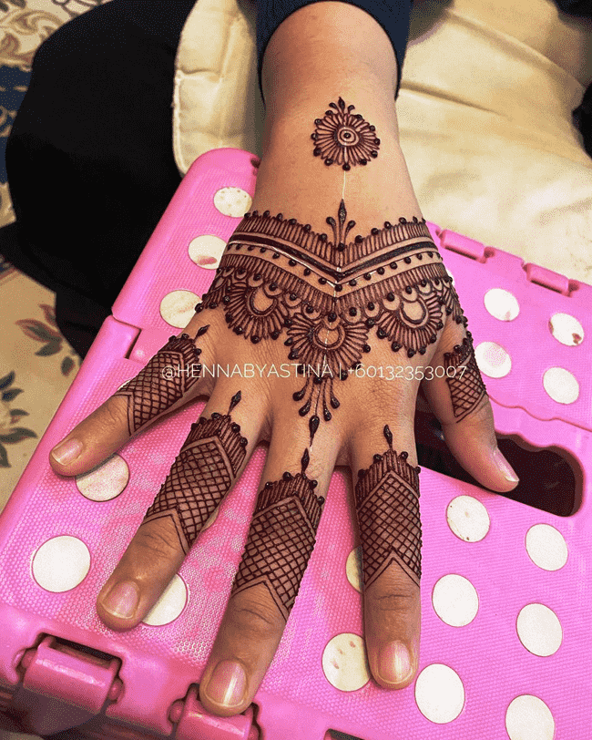 Charming Dharamshala Henna Design