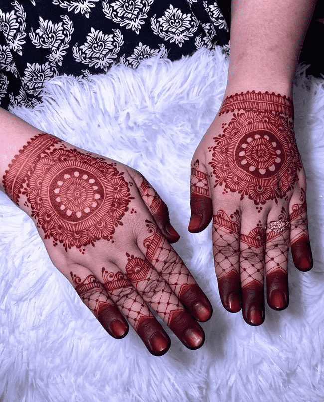 Dazzling Dharamshala Henna Design