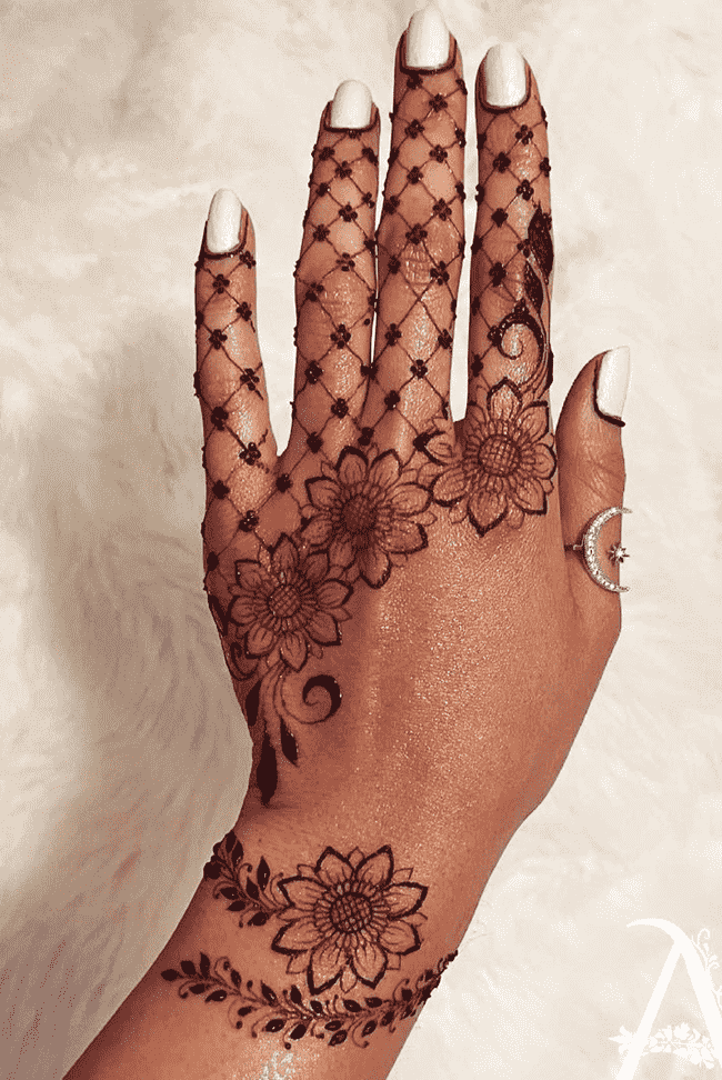 Superb Dharamshala Henna Design