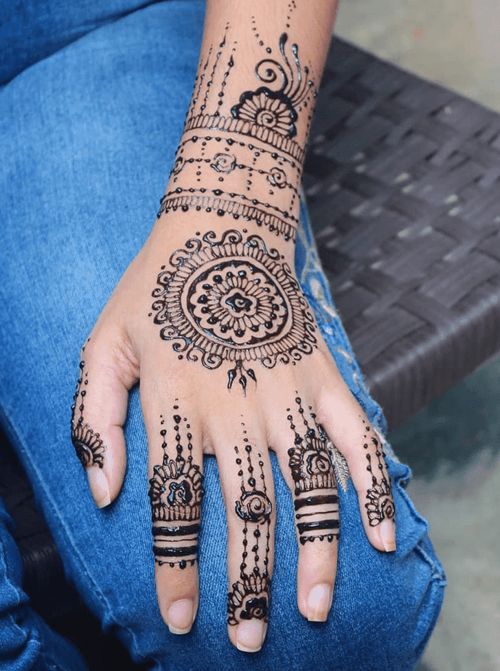 Delightful Diwali Henna Design