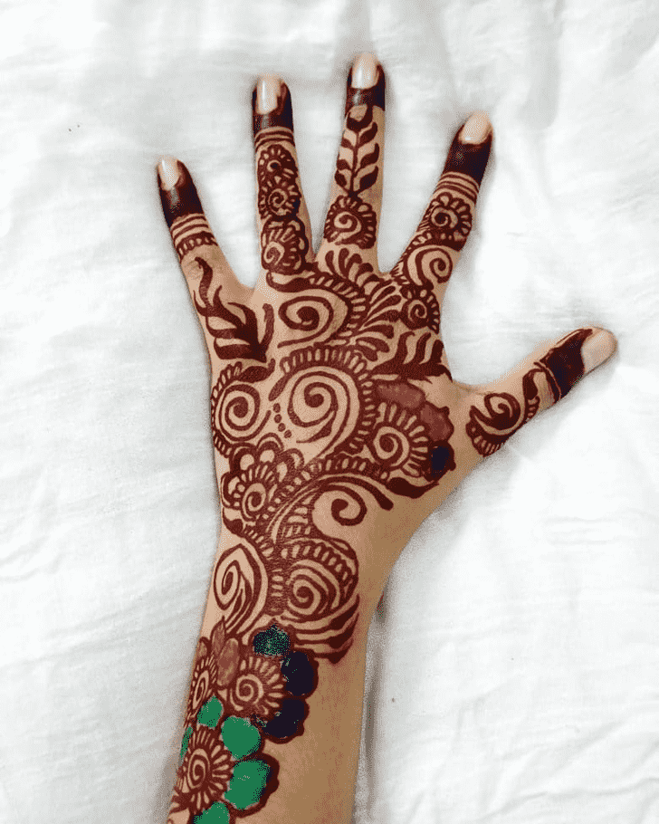 Magnetic Dubai Henna Design