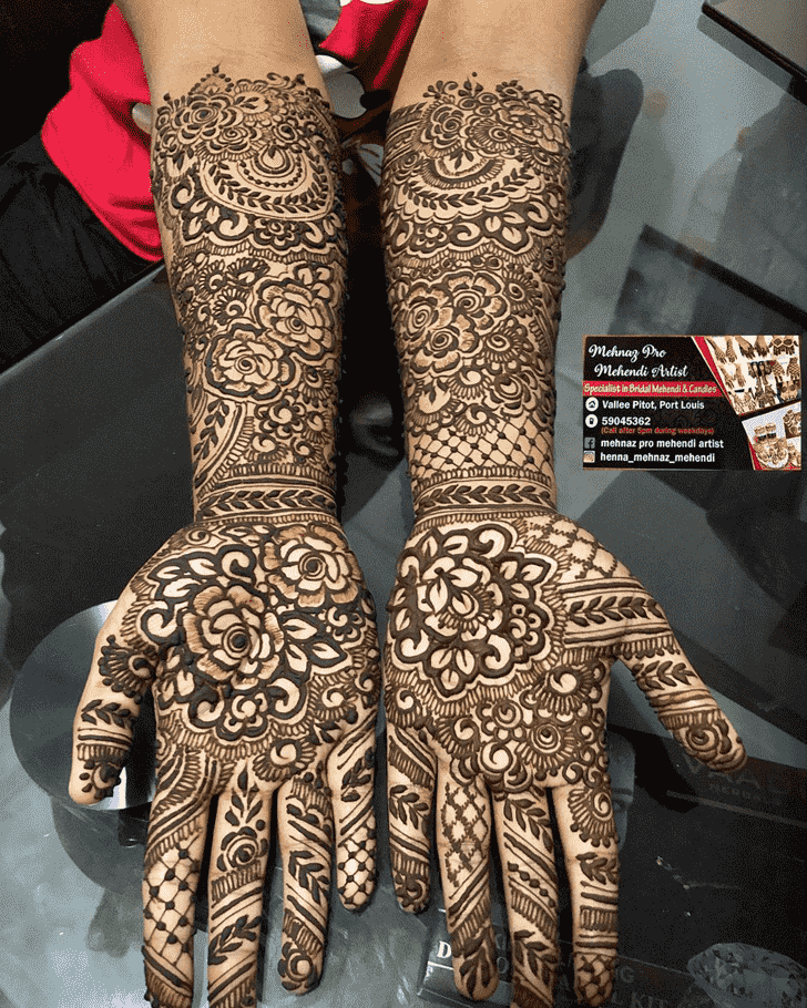 Bewitching Dulhan Henna Design