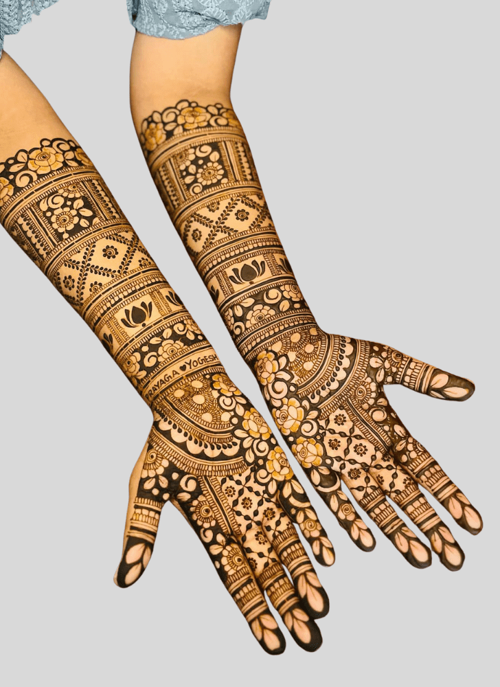 Fine Durga Puja Henna Design