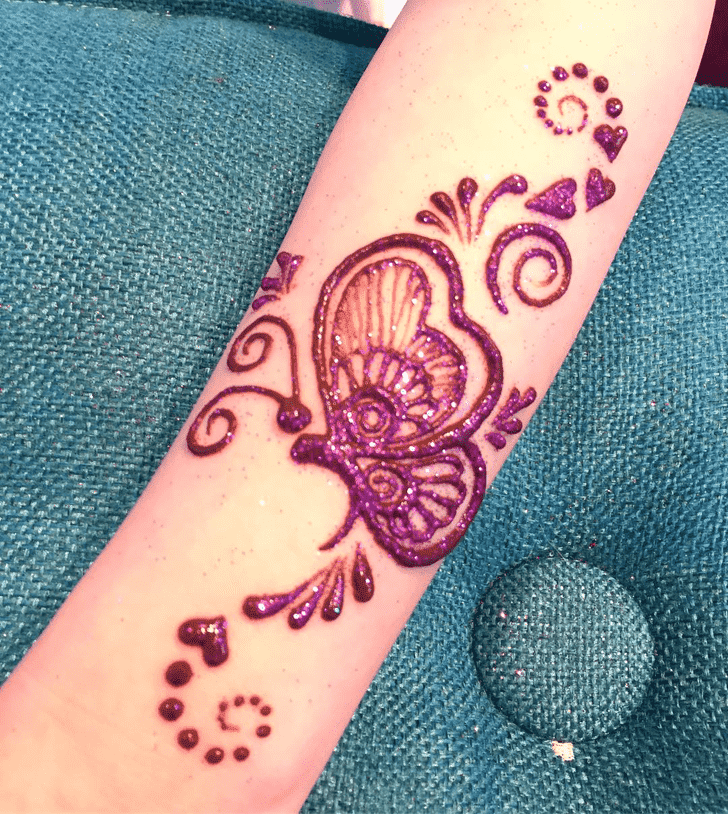 Beauteous Easter Henna Design