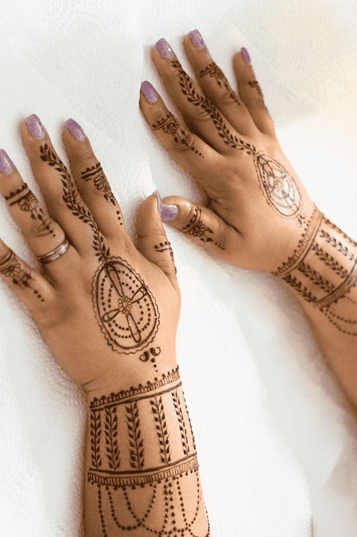 Enticing Easter Henna Design