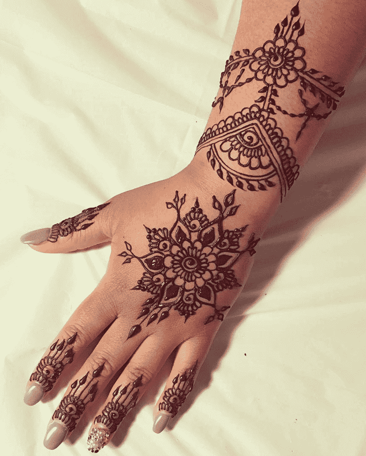 Fair Easter Henna Design