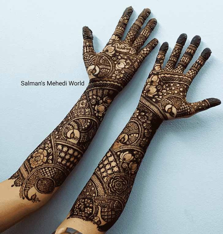 Exquisite Egyptian Henna Design